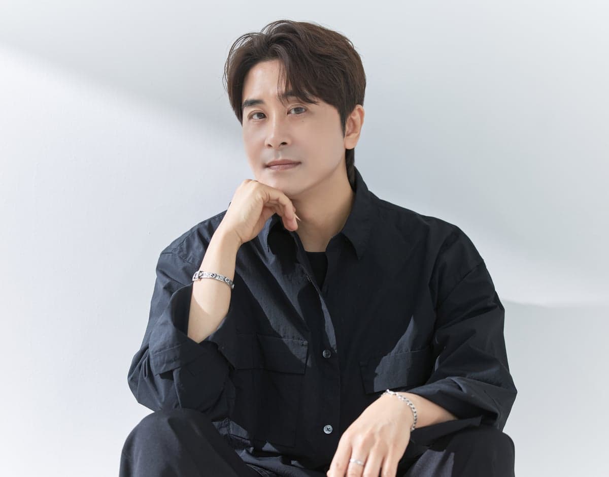 Director Dongseong Kim